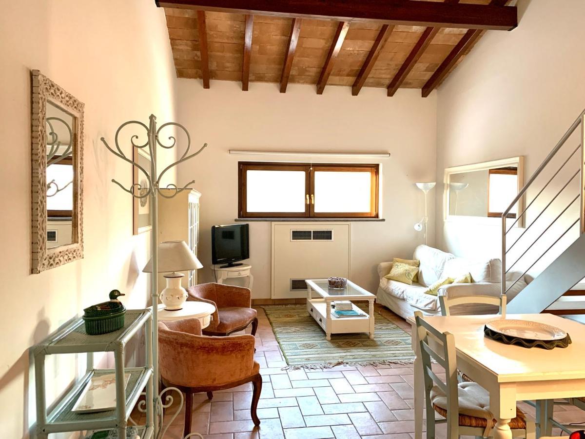 Agriturismo Potrero Grande Sul Lago Di Martignano Con Spiaggia Кампаньяно-ді-Рома Екстер'єр фото
