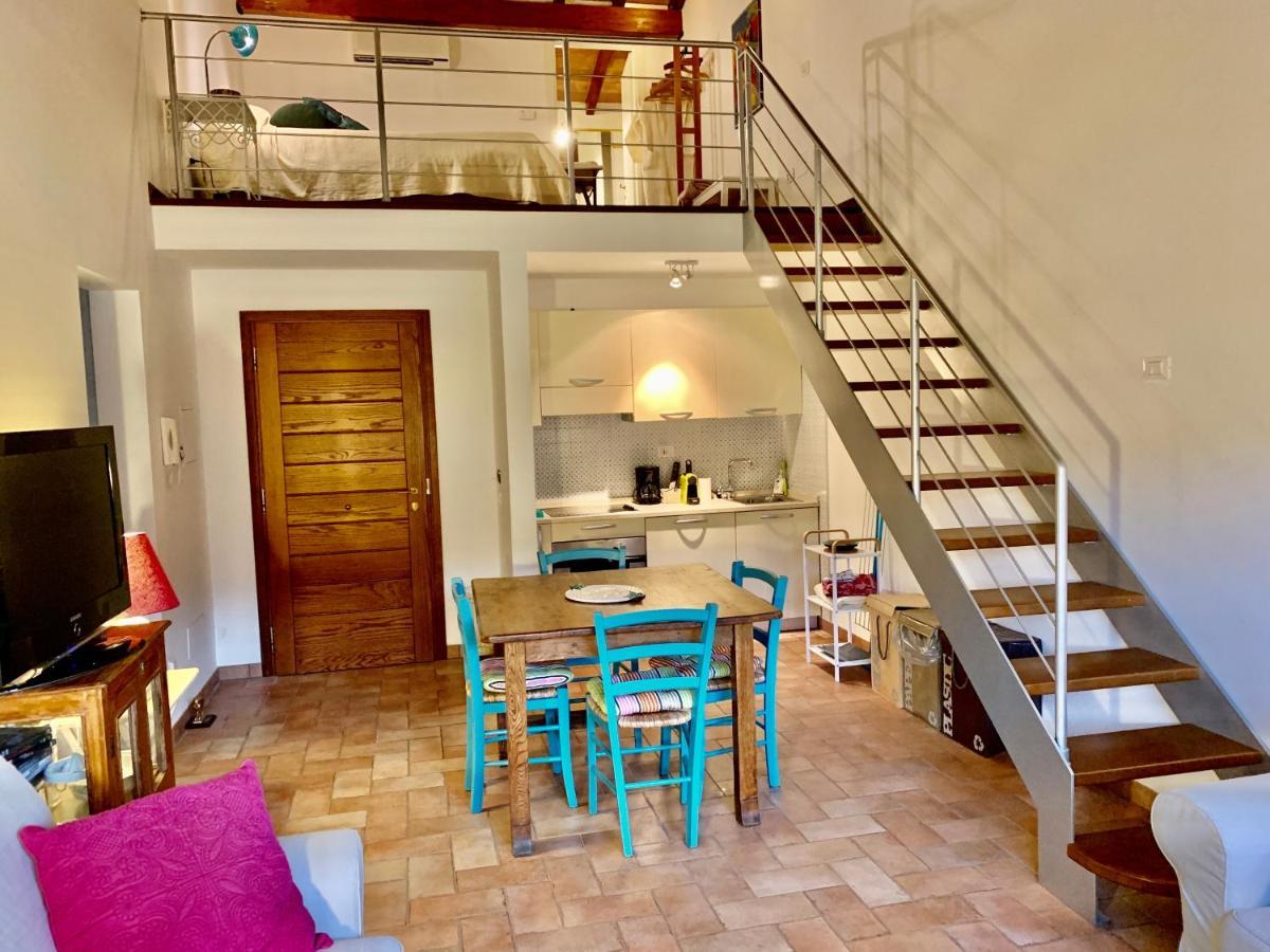 Agriturismo Potrero Grande Sul Lago Di Martignano Con Spiaggia Кампаньяно-ді-Рома Екстер'єр фото