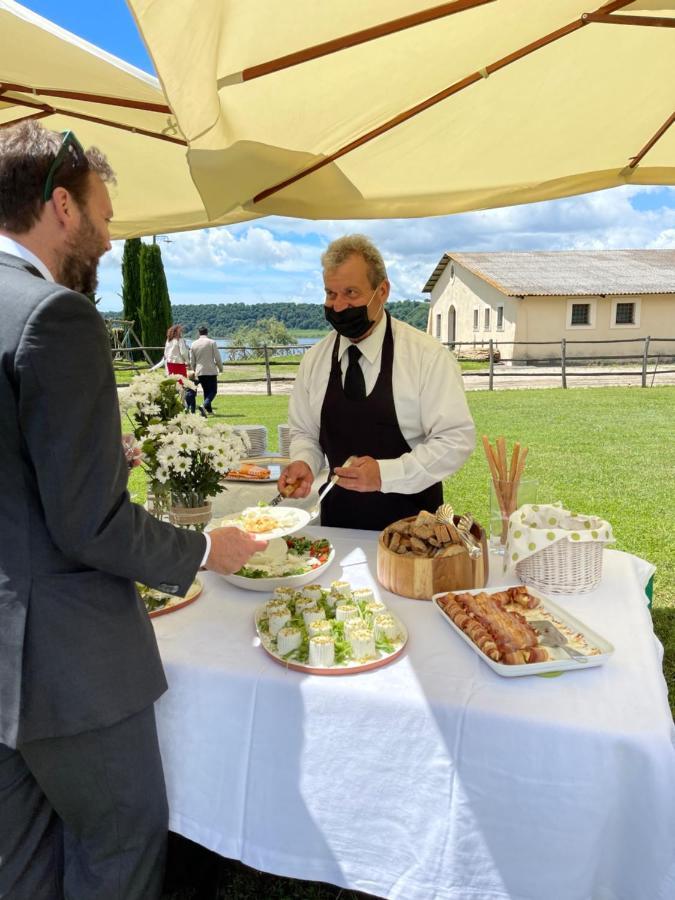 Agriturismo Potrero Grande Sul Lago Di Martignano Con Spiaggia Кампаньяно-ді-Рома Екстер'єр фото